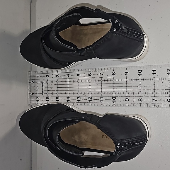 Maurice’s Gloria Open sided bootie/X-strap, back zip Sandal/Wedges Size 10 VGUC - Picture 11 of 16